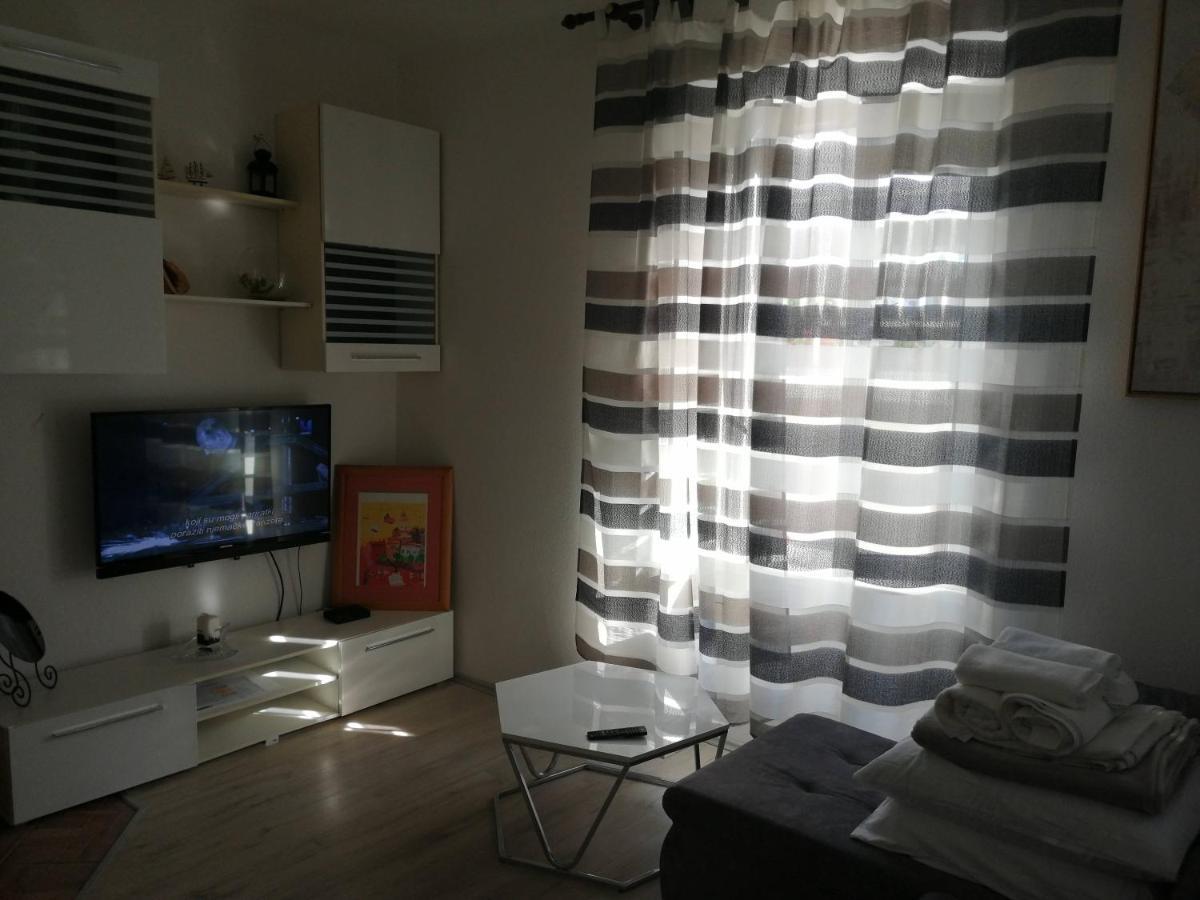 דירות Centar נייביצה מראה חיצוני תמונה